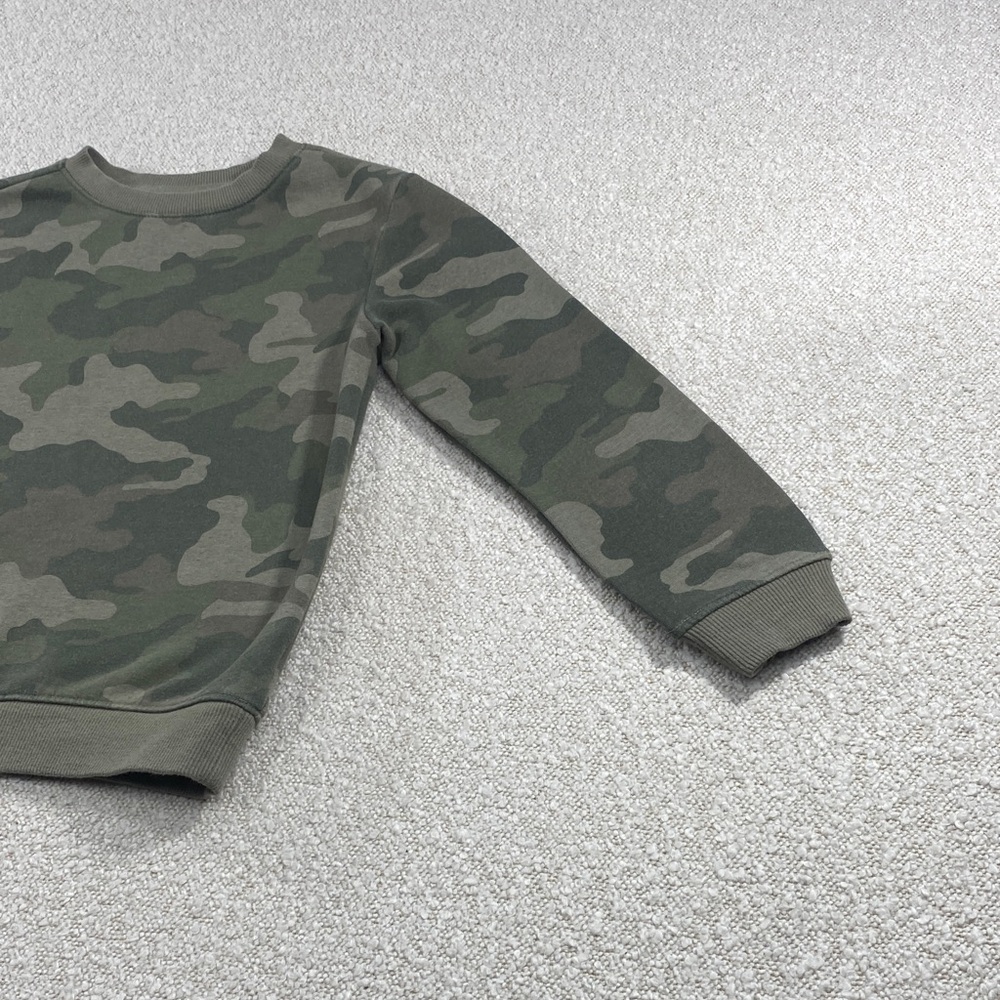 Classic Green Camo Crewneck Sweater - kids Cat & Jack size s6/7 - Picture 3 of 15